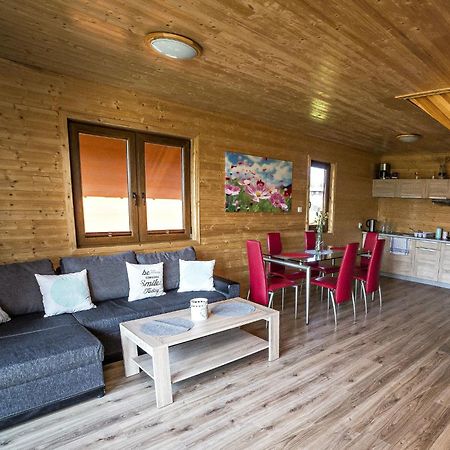 Sea View Holiday Home In Mielno With Balcony Ngoại thất bức ảnh